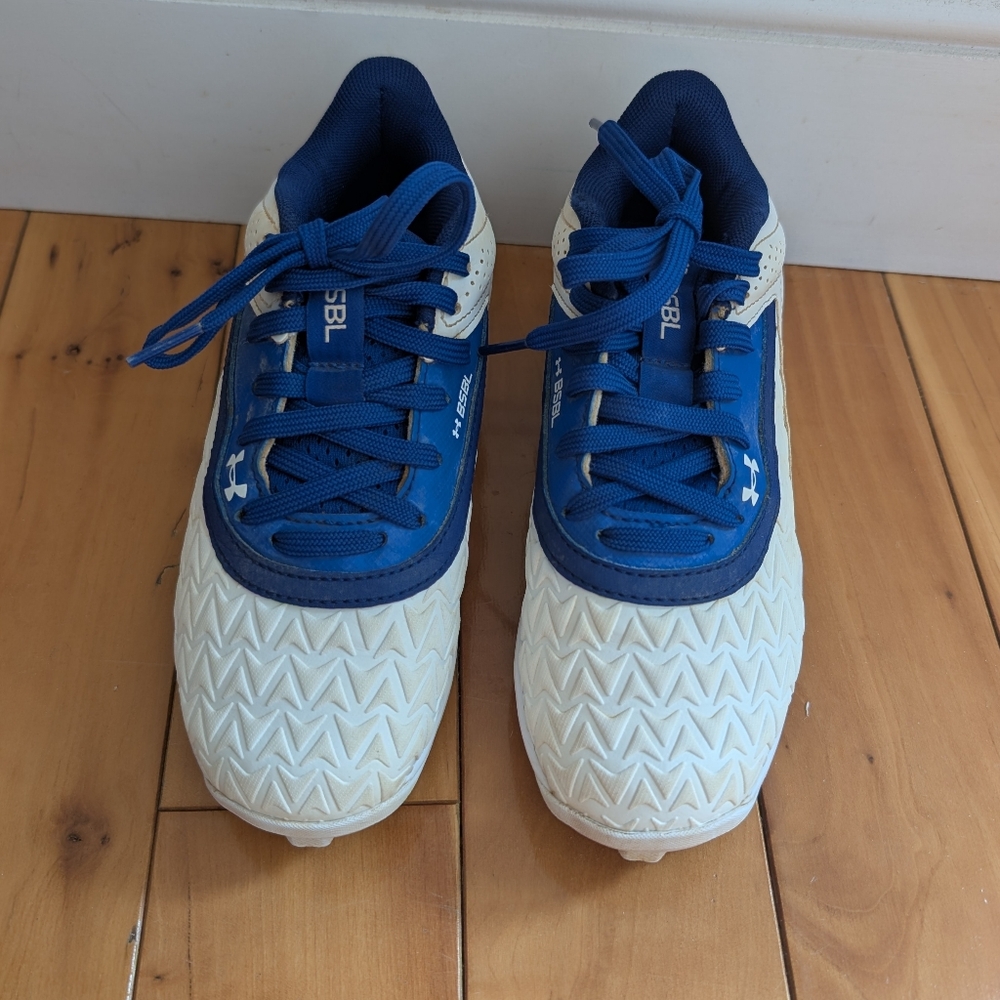 Under Armour Youth Blue and White Baseball Cleats